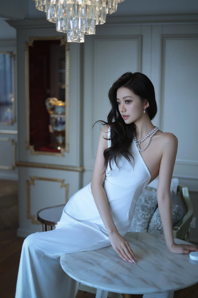 无人知晓 封面
